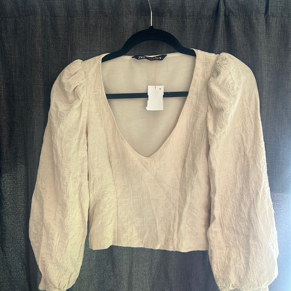 Zara puff shirt
